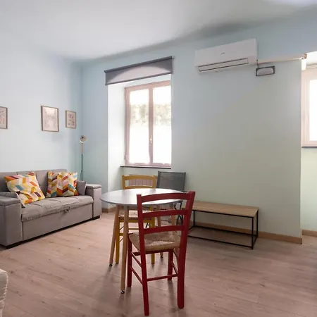 Lejlighed 193gramsci Comfort 2 2 Guests Center Location Near Ferries And Portovenere Bus Flexible Space With Adjacent Unit La Spezia