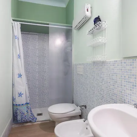 193gramsci Comfort 2 2 Guests Center Location Near Ferries And Portovenere Bus Flexible Space With Adjacent Unit Lejlighed La Spezia